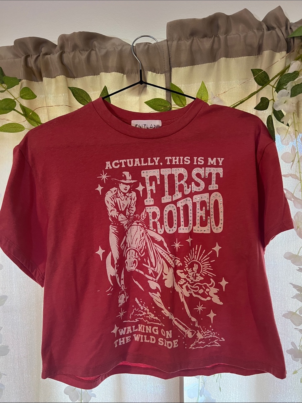 Pink Graphic Crop Tee - 'First Rodeo'